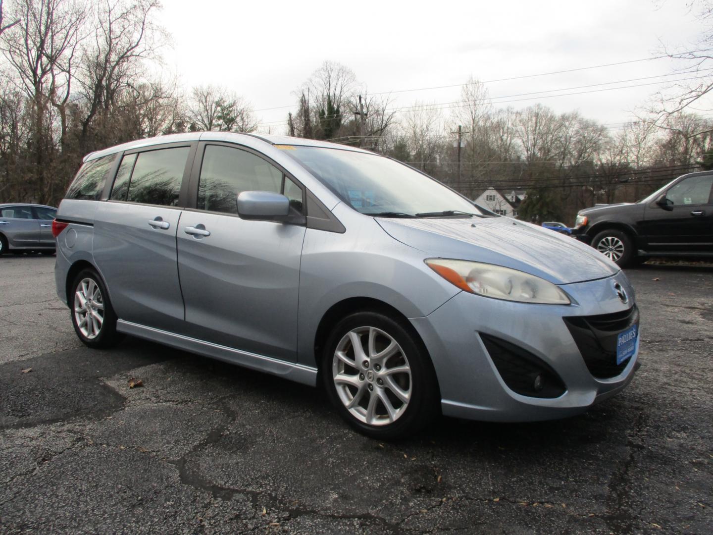 2011 Mazda MAZDA5 (JM1CW2DL7C0) , AUTOMATIC transmission, located at 540a Delsea Drive, Sewell, NJ, 08080, (856) 589-6888, 39.752560, -75.111206 - Photo#9